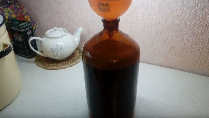 Приготування вина з чорного винограду