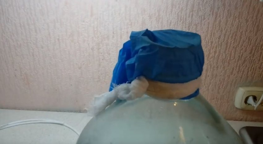 Приготування вина з чорного винограду