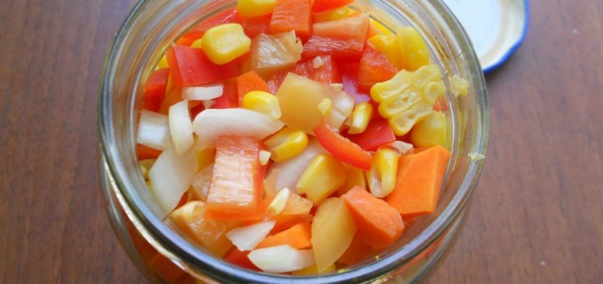 Маринованные кукурузные початки рецепт. . Маринованные кукурузные початки рецепт фото. Маринованные кукурузные початки рецепт-. картинка Маринованные кукурузные початки рецепт. картинка . Маринованную кукурузу не трудно купить в магазине, но если урожай удался на славу, можно замариновать ее в домашних условиях на зиму. Маринованная кукуруза делается не трудно, есть масса разнообразных рецептов, которые понравятся даже испытанным гурманам! Ниже предложено много разнообразных вариантов, как замариновать на зиму кукурузу.