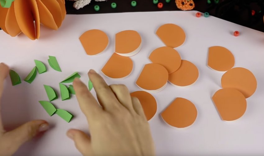 Гарбуз з паперу Гарбуз з паперу