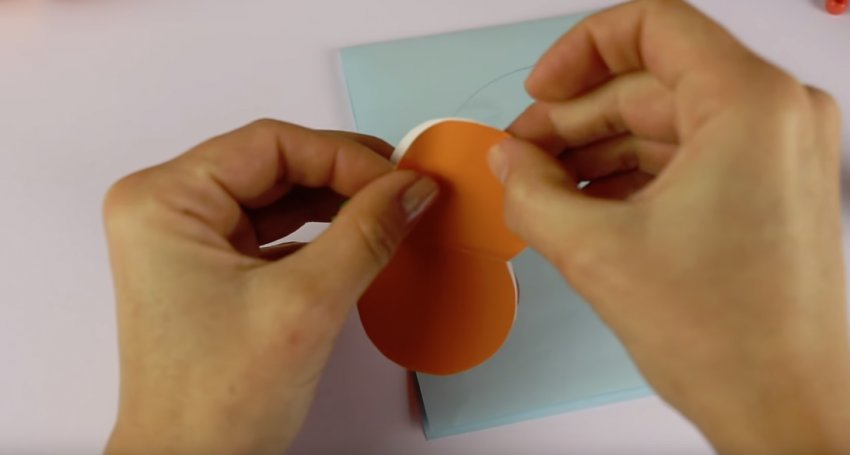 Гарбуз з паперу Гарбуз з паперу