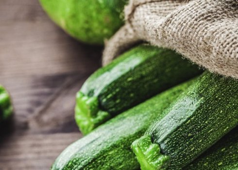 Як правильно зберігати кабачки в погребі?