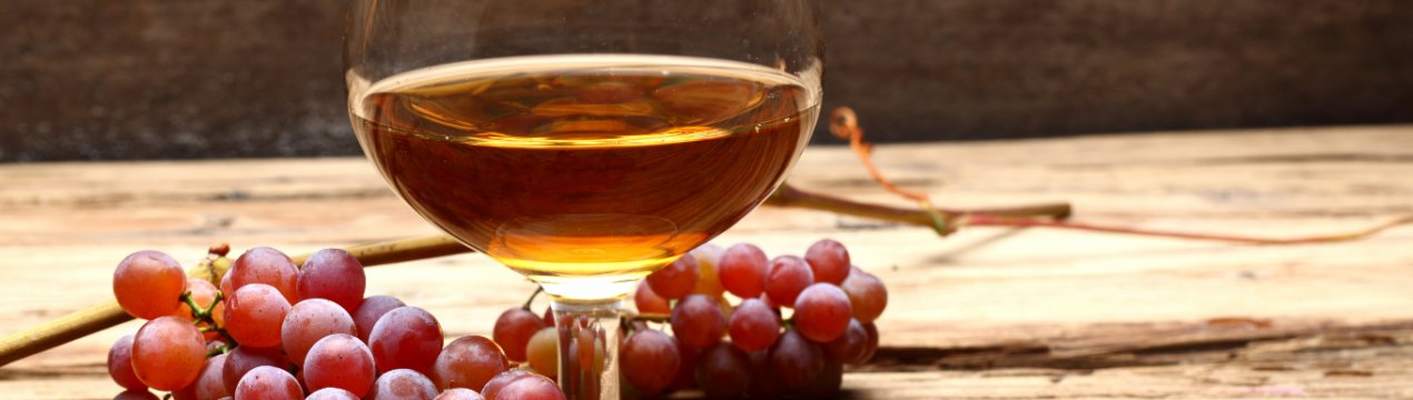 Як зробити домашній коньяк з винограду