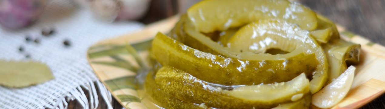 Кращі рецепти квашених огірків холодним способом