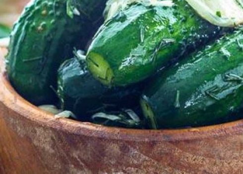 Як зробити малосольні огірки швидко і смачно