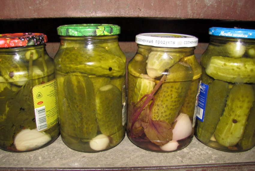 Мариновані огірки