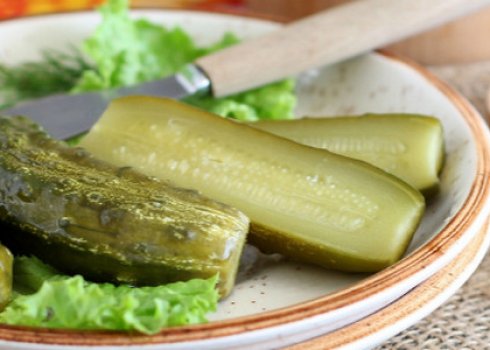 Рецепти заготовок часточками огірків на зиму