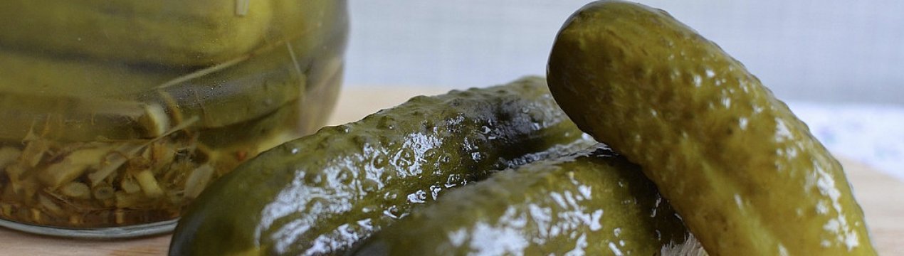 Особливості маринування гірких огірків