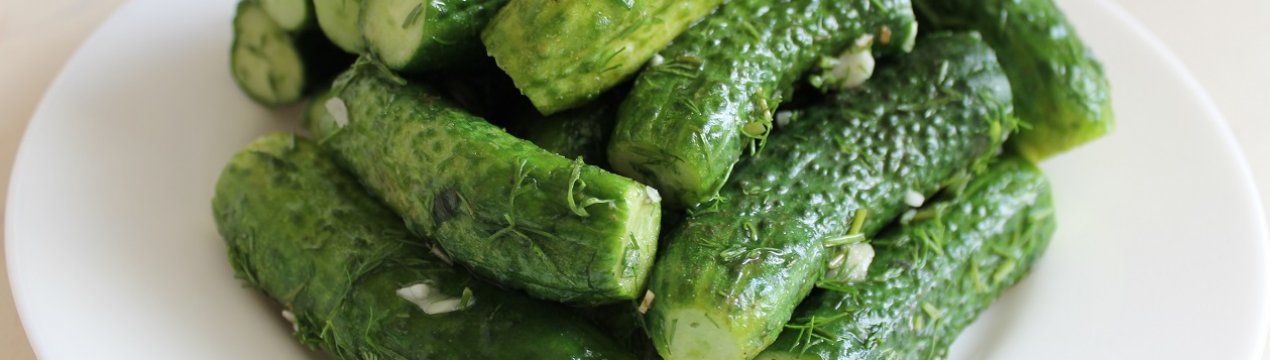 Приготування малосольних огірків гарячим способом