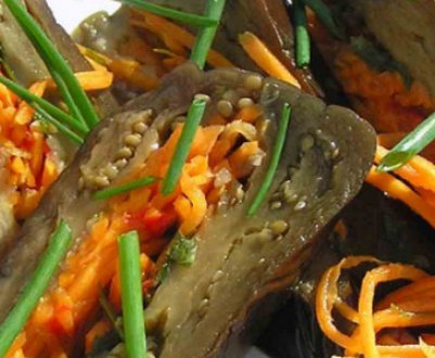 Приготування квашені баклажани, фаршировані овочами