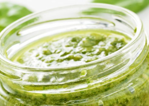 Як приготувати соус з кропу, часнику і лимона