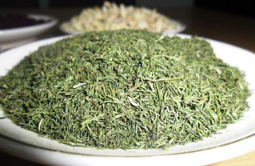 Сушений кріп