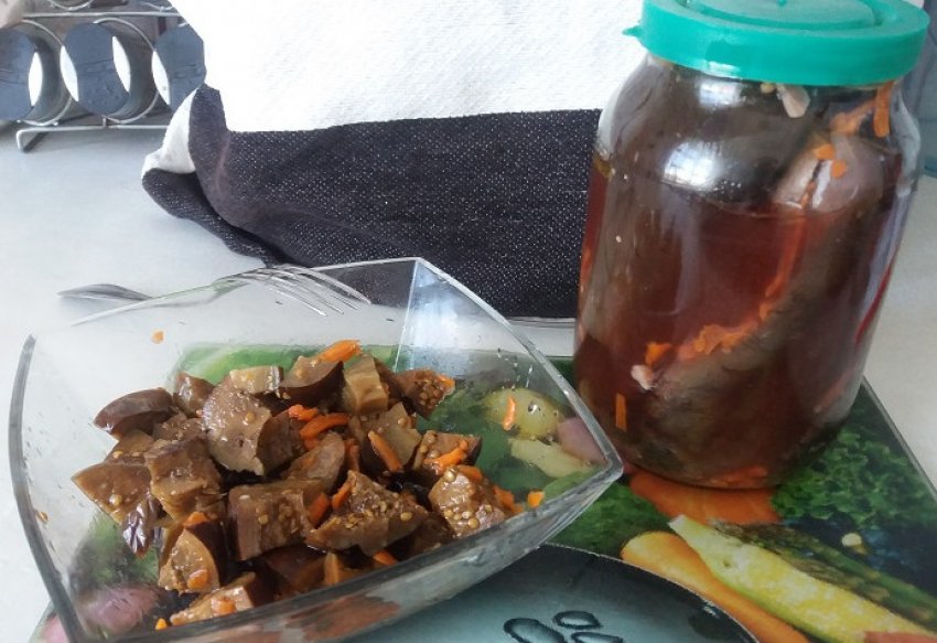 Квашені баклажани