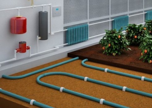 Как обогреть теплицу греющим кабелем?