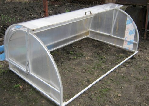 Парник «хлібник»: опис конструкції, як зробити своїми руками