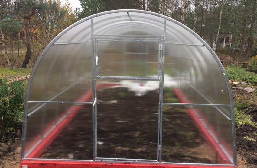 Торцева теплиця Торцева теплиця