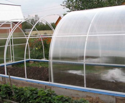 Як побудувати теплицю з поліпропіленових труб своїми руками?
