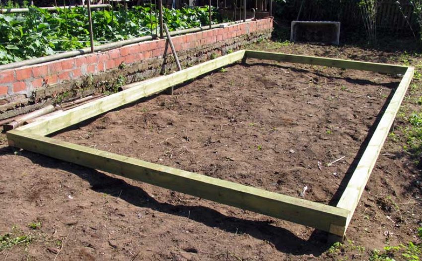 Дерев'яний фундамент