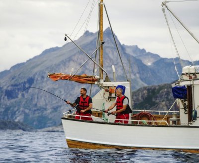 Російські рибалки отримали щедрий подарунок до Нового року