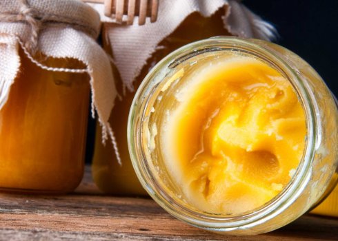 Чому мед може засахариваться при зберіганні?