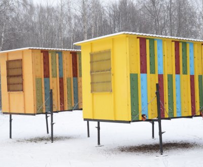 Як зробити павільйон для бджіл своїми руками