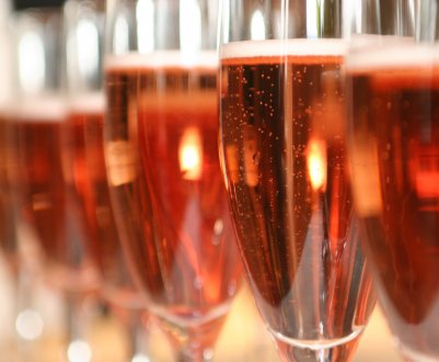 Винороби визнали рожеве брют кращим шампанським Росії