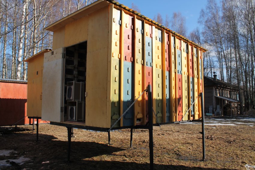 Історія появи пчелопавильона