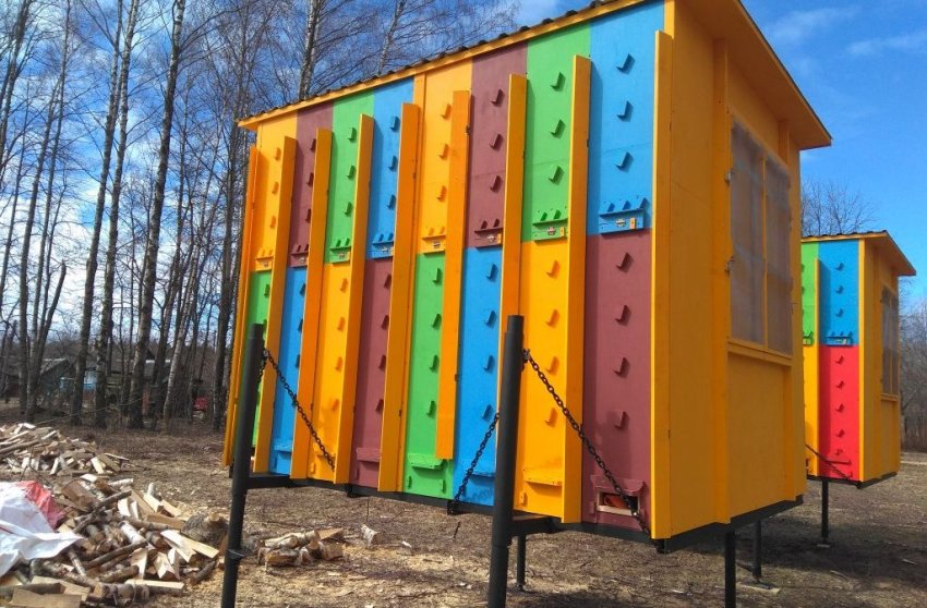 догляд за пчелопавильоном «Берендей»