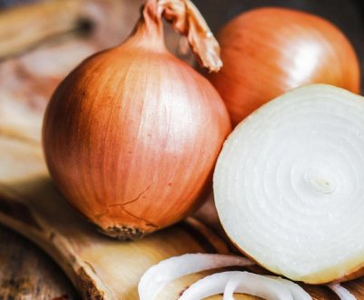 Корисні властивості та можливу шкоду вареного лука