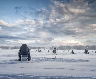 Москвичі передають підлідної рибі «кисневий привіт»