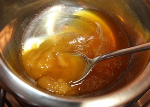 Як розтопити мед без втрати корисних властивостей