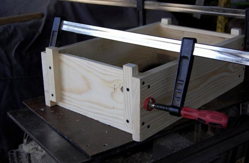 Збір корпусу Збір корпусу