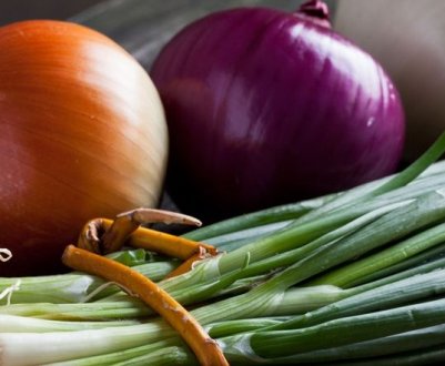 Вітамінний склад цибулі і його корисні властивості