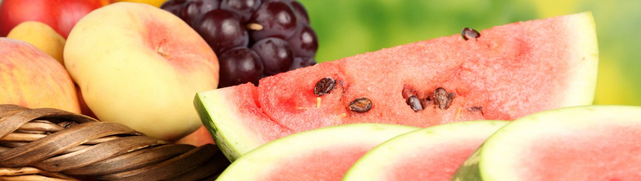 Корисні зернятка: вчені назвали фрукти, які можна їсти з кісточками