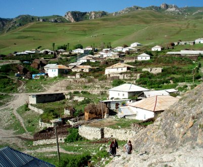 Влади Карачаєво-Черкесії починають допомоги селу Рік