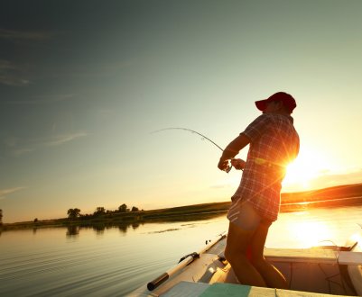 Росія скасовує платну риболовлю