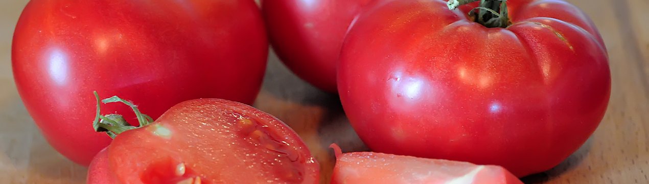 Томат Рожеві щічки F1: опис сорту, особливості вирощування та догляду