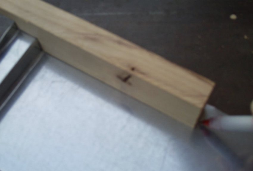 Годівниця з скляної банки Годівниця з скляної банки