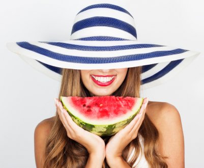 Чим корисний кавун для жінок