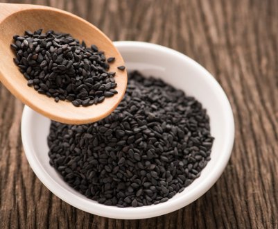 Особливості вживання чорного кмину з медом