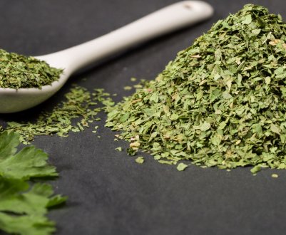 Сушка і вживання сушеної кінзи