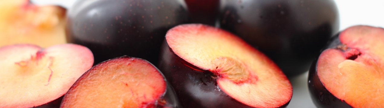 Можна сливи при грудному вигодовуванні