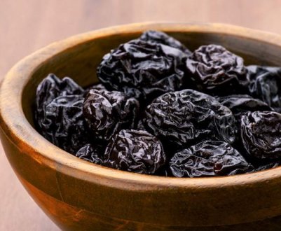 Чим корисний чорнослив для жінок?