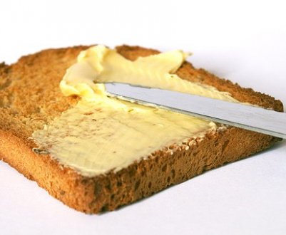 Небезпечний фальсифікат на ринку України. Від яких продуктів краще відмовитися