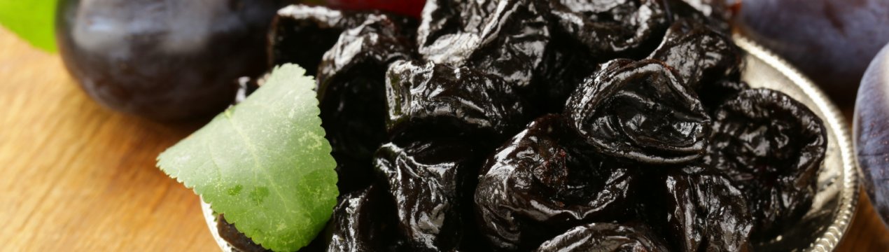 Чим чорнослив корисний для організму?