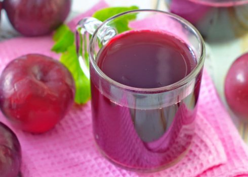 Корисні властивості сливового соку і особливості його застосування