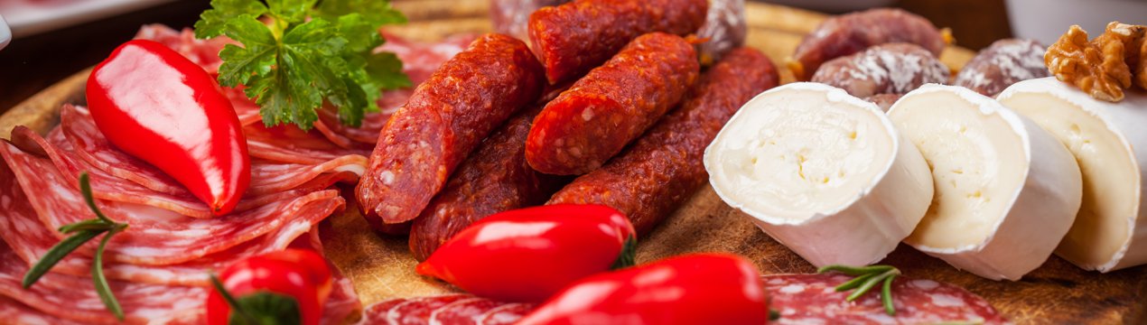 На полицях з російськими сирами і ковбасами проведуть ретельну ревізію