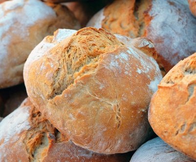 Хліба в Україні все менше і ціни на нього ростуть
