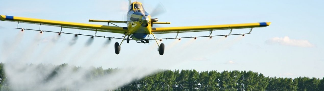 Велика частина аграрної авіації України безнадійно застаріла і несе небезпеку