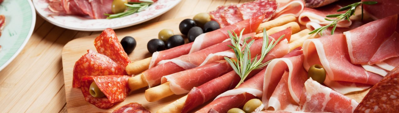 Білоруські м'ясники хотіли «просувати» на російському ринку кишкову паличку